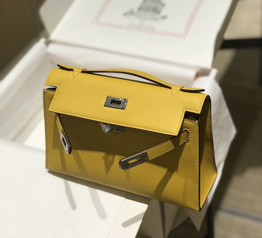 Hermes Mini Kelly Pochette 22cm Bag In Yellow Amber Swift Leather